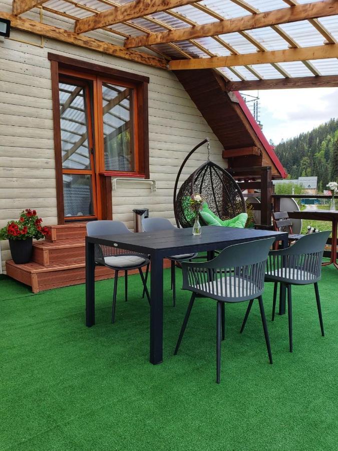 Hotel Zdybanka à Bukovel Extérieur photo