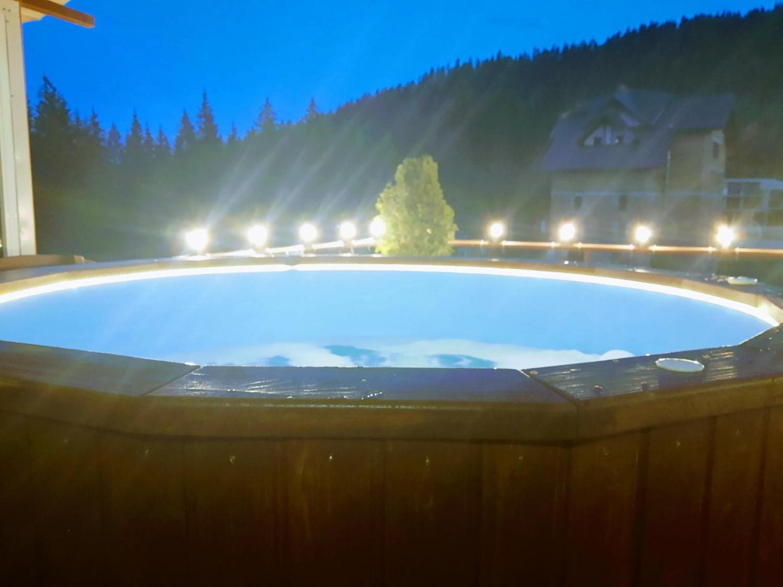Hotel Zdybanka à Bukovel Extérieur photo